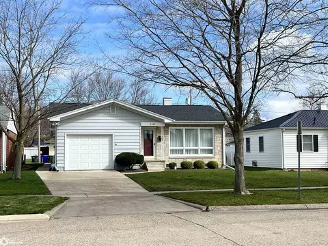 2125 Avenue C, Fort Madison, IA 52627