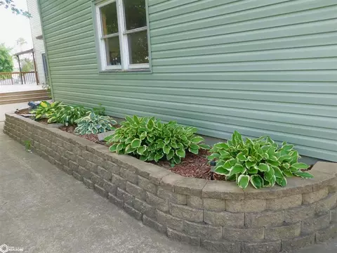 335 3rd St, Manning, IA 51455 photo 21