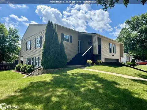 816 Cindy Dr, Burlington, IA 52601