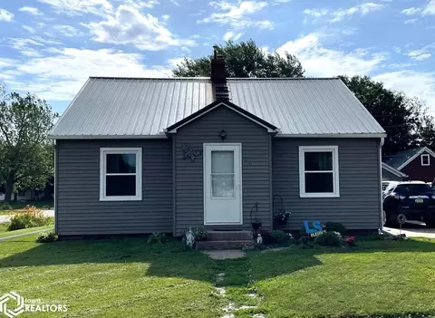 201 7th Ave, Sully, IA 50251