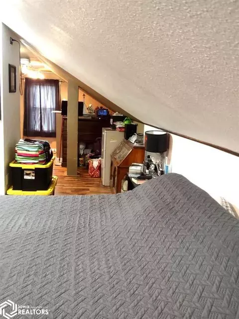 Bedroom - 201 7th Ave, Sully, IA 50251 photo 6 of 6