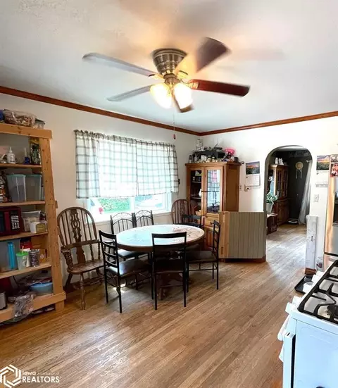 Dining - 201 7th Ave, Sully, IA 50251 photo 1 of 1