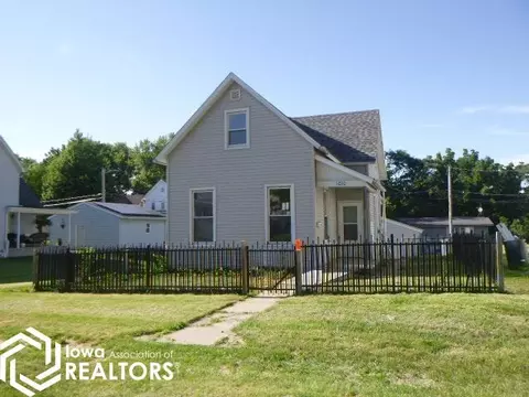 1010 Ash St, Burlington, IA 52601