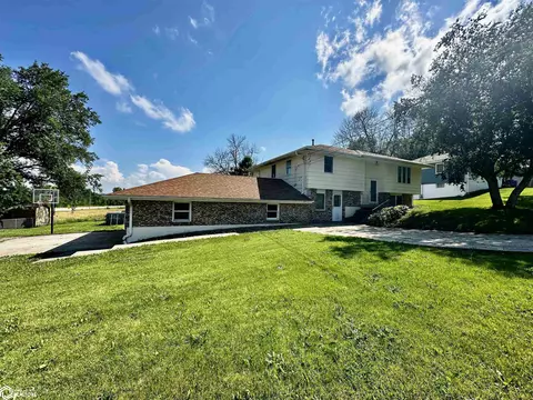 606 Hardin St, Bedford, IA 50833
