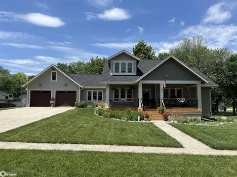305 Montana St, Glidden, IA 51443