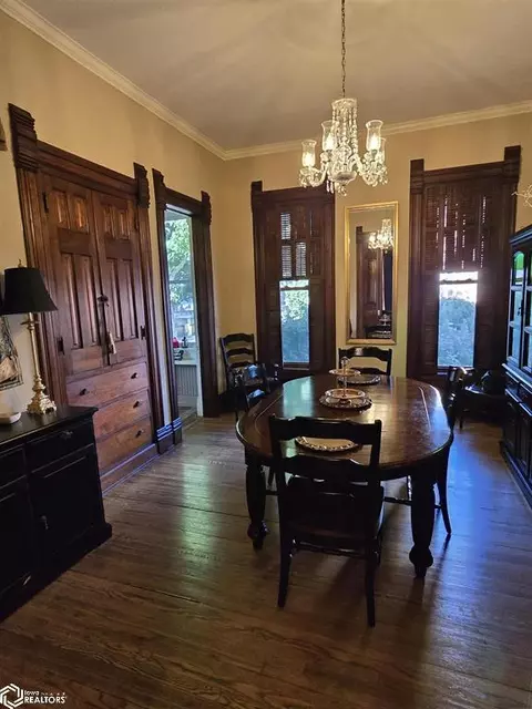 Dining - 111 W Maple St, Centerville, IA 52544 photo 1 of 3