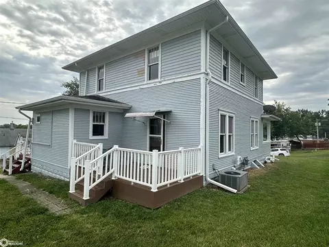 304 11th St, Corning, IA 50841 photo 2