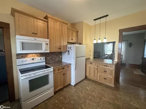304 11th St, Corning, IA 50841 photo 4