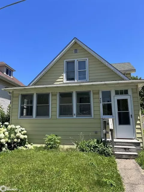 408 S Woodlawn Ave, Burlington, IA 52601
