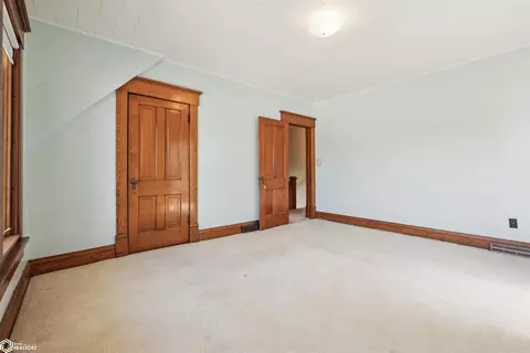 1005 7th St, Nevada, IA 50201 photo 18