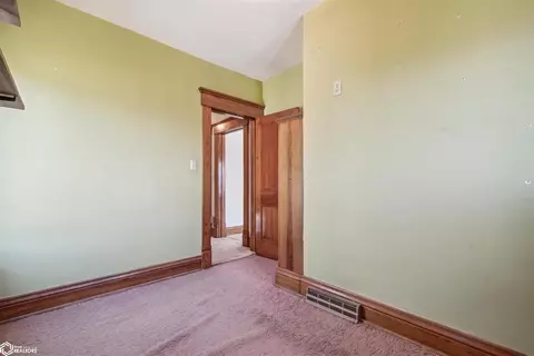 1005 7th St, Nevada, IA 50201 photo 16