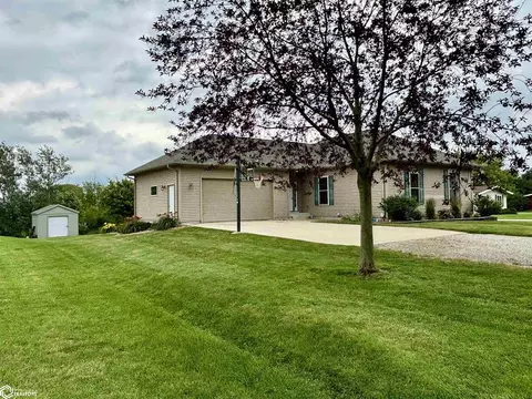 Exterior - 807 S Cherry St, Creston, IA 50801 photo 3 of 7