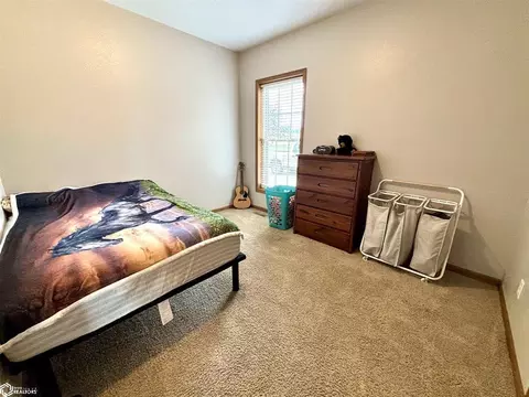 Bedroom - 807 S Cherry St, Creston, IA 50801 photo 2 of 4