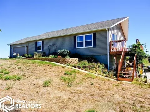 8245 N 115th Ave E, Laurel, IA 50141
