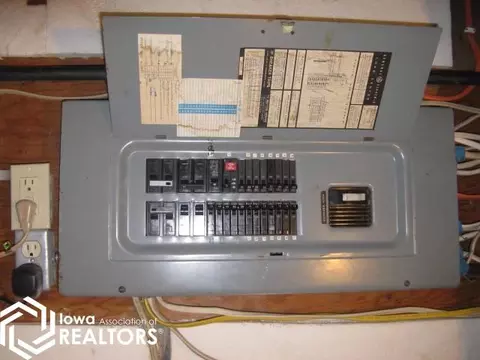Other - 601 Maple St, Rolfe, IA 50581 photo 10 of 11