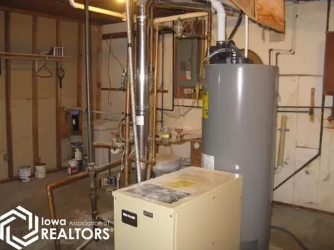Other - 601 Maple St, Rolfe, IA 50581 photo 8 of 11