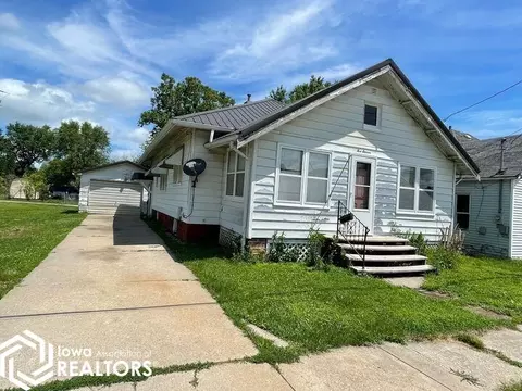 511 W Van Buren St, Centerville, IA 52544
