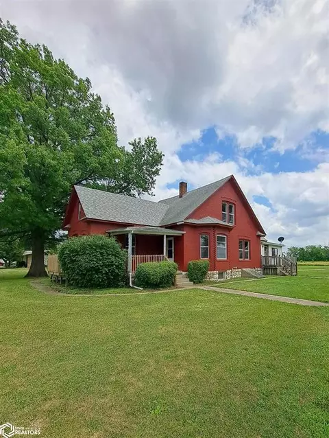 1600 Benton Ave E, Albia, IA 52531