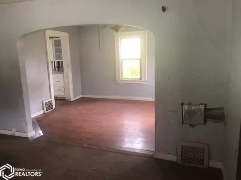 512 S 18th St, Centerville, IA 52544 photo 6