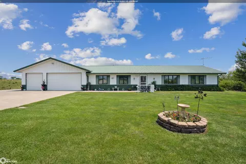 2370 520th Ave, Melrose, IA 52569