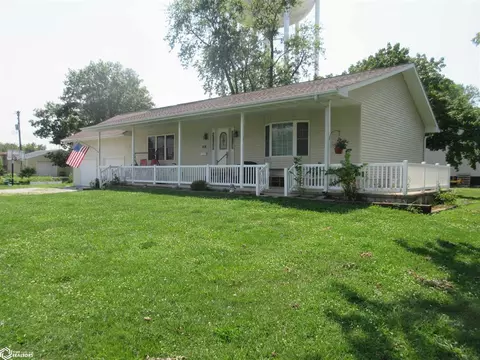 385 N 18th St, Hamilton, IL 62341 photo 2