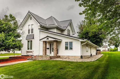306 N East St, Toledo, IA 52342
