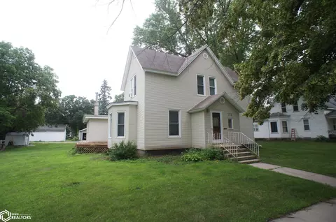 714 Walnut St, Webster City, IA 50595