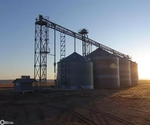 Highway 34, Pierre, SD 57501 photo 9