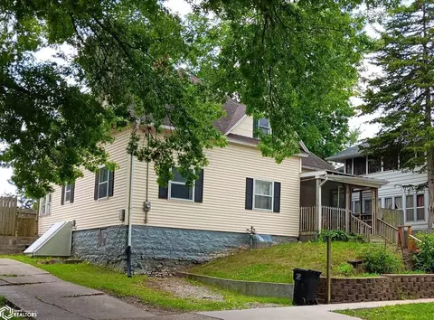 110 E Woodland Ave, Ottumwa, IA 52501