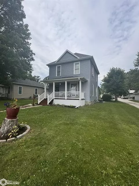 216 S Kossuth St, Osceola, IA 50213