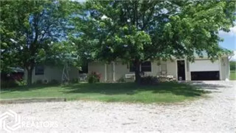2325 290th St, New London, IA 52645