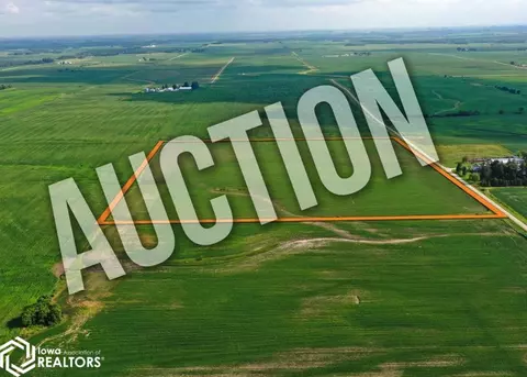 P Ave, Hawkeye, IA 52147