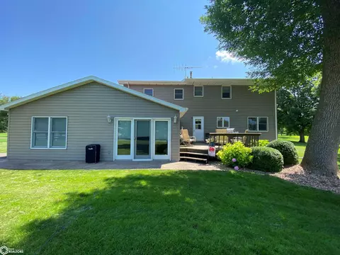 508 Maple Ln, Clarion, IA 50525