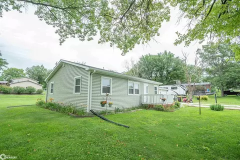 308 W Scott St, Afton, IA 50830