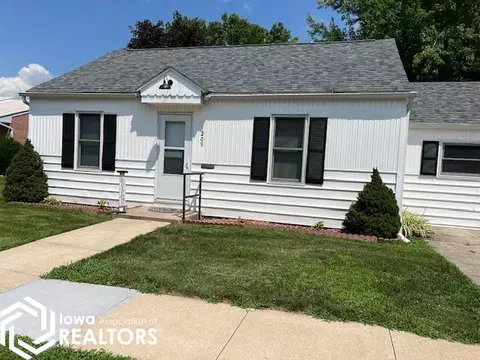 209 S S Pne, New London, IA 52645