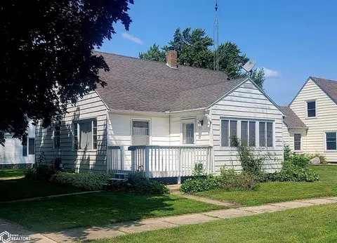 220 W 6th St, Garner, IA 50438
