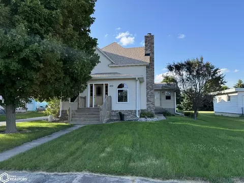 410 E 5th St, Kanawha, IA 50447
