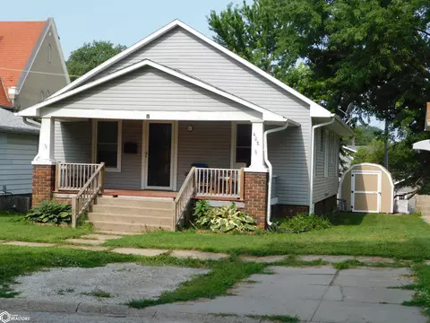 408 N Pine St, Creston, IA 50801
