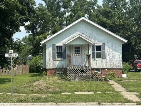 203 E Broad, Mount Pleasant, IA 52641