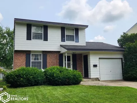 103 S Ohio Ave, Mason City, IA 50401