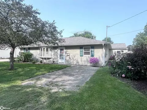 603 S 8th Ave, Washington, IA 52353