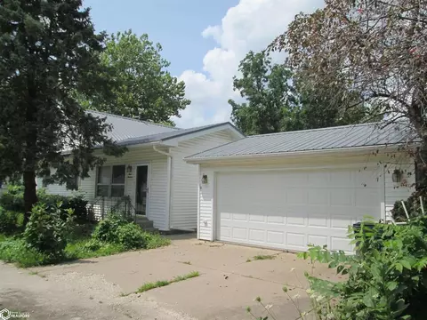 313 Meadow St, Mediapolis, IA 52637