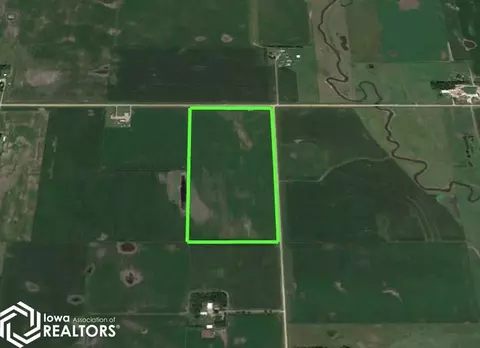 110 Th St, Lake Park, IA 51347