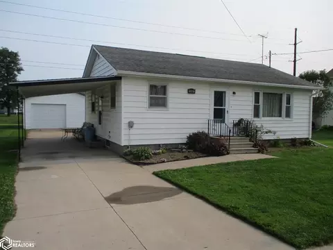1008 Estelle St, Dysart, IA 52224