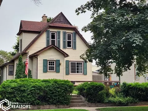 308 14th St NW, Mason City, IA 50401