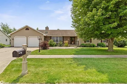 1106 Huron St, Mediapolis, IA 52637