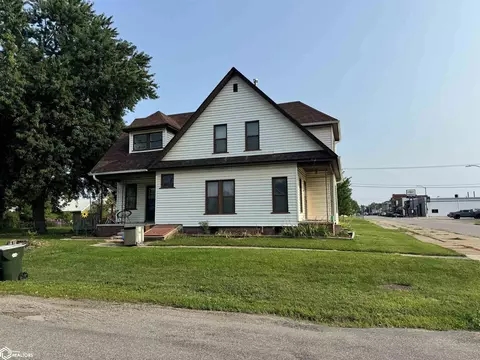 206 S 4th St, Montezuma, IA 50171
