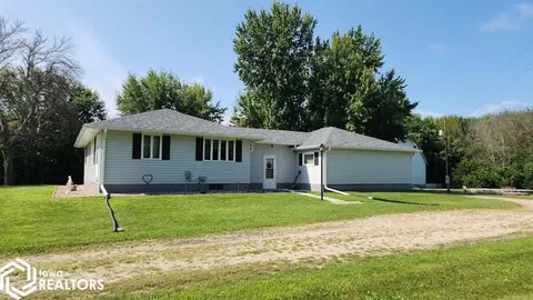 4594 Vine Ave, Northwood, IA 50459