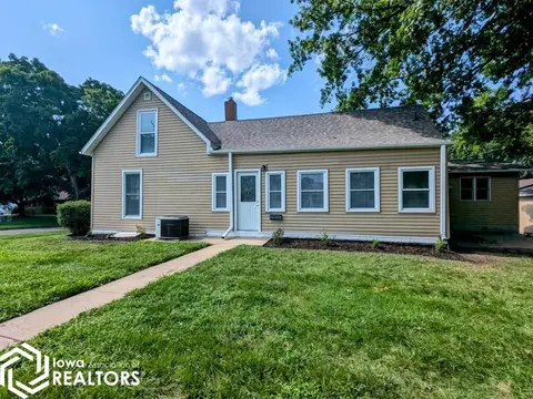 1318 South St, Burlington, IA 52601