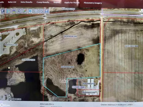 N 40th St, Clear Lake, IA 50428